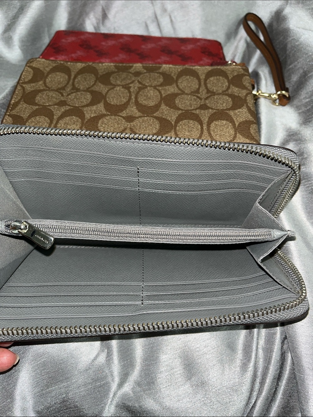 Coach Wallet Bundle - Picture 5 of 16